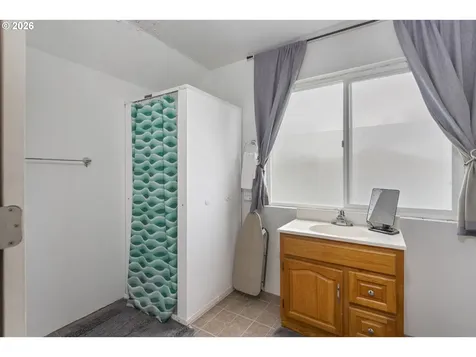 295 Kangas Road Toledo WA 98591