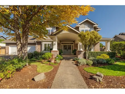 1333 Victorian Way Eugene OR 97401
