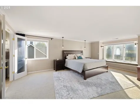 1333 Victorian Way Eugene OR 97401