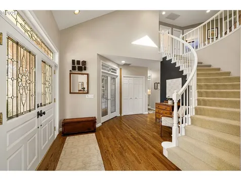 1333 Victorian Way Eugene OR 97401