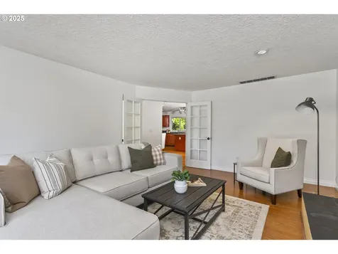 13555 SW Hiteon Court Beaverton OR 97008