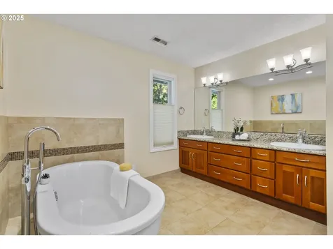 13555 SW Hiteon Court Beaverton OR 97008