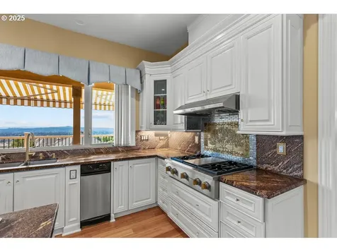 9337 SE Pennington Court Happy Valley OR 97086