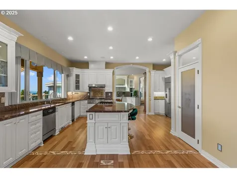 9337 SE Pennington Court Happy Valley OR 97086