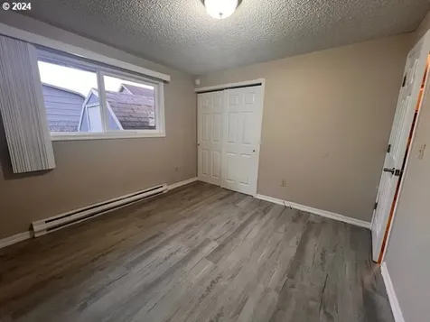907 Greenwood Avenue Reedsport OR 97467