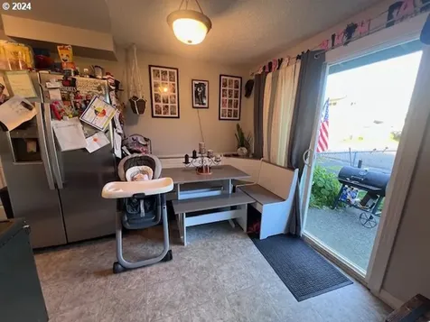 907 Greenwood Avenue Reedsport OR 97467