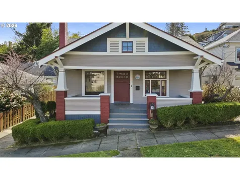 663 Harrison Avenue Astoria OR 97103