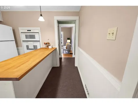 663 Harrison Avenue Astoria OR 97103