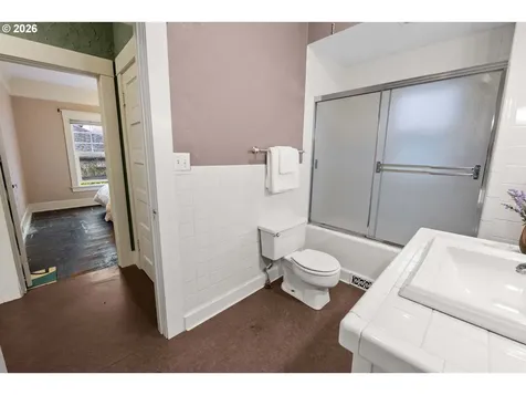 663 Harrison Avenue Astoria OR 97103