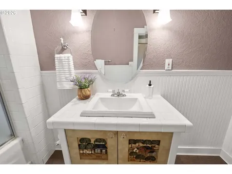 663 Harrison Avenue Astoria OR 97103