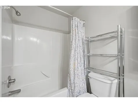 1334 NE 118th Avenue Portland OR 97220