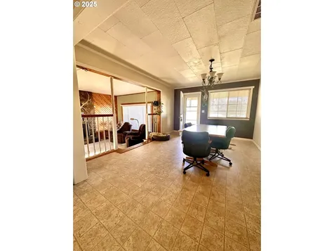 702 Lake Avenue La Grande OR 97850