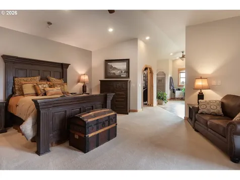 4101 NW 21st Street Redmond OR 97756