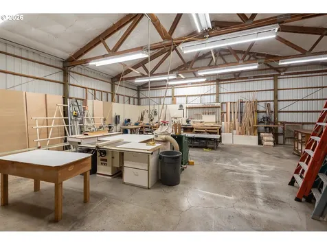 4101 NW 21st Street Redmond OR 97756