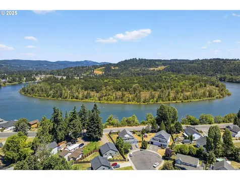 215 S Pekin Road Woodland WA 98674