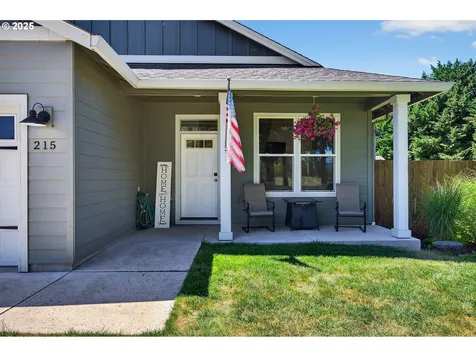 215 S Pekin Road Woodland WA 98674