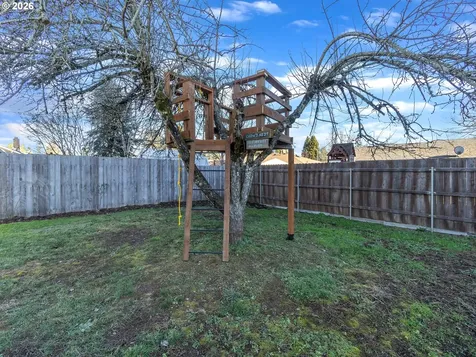 4974 Nina Avenue SE Salem OR 97302
