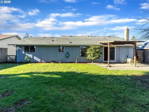 4974 Nina Avenue SE Salem OR 97302
