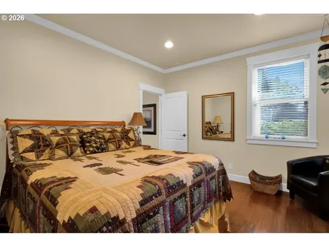 1630 38th Loop Florence OR 97439