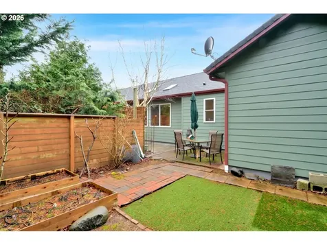 1630 38th Loop Florence OR 97439