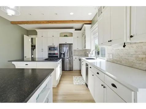 2355 Tuscana Avenue Salem OR 97306