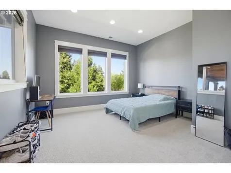 2355 Tuscana Avenue Salem OR 97306