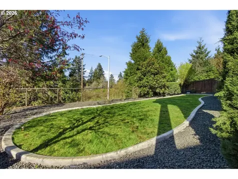 2355 Tuscana Avenue Salem OR 97306