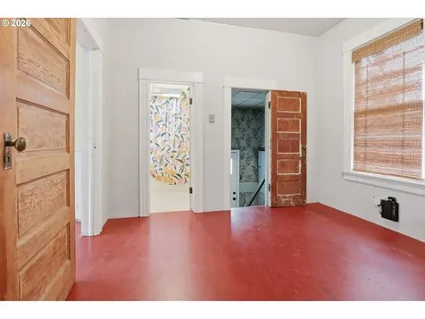 334 SE 78th Avenue Portland OR 97215