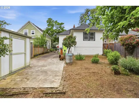 334 SE 78th Avenue Portland OR 97215