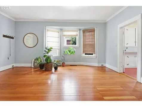 334 SE 78th Avenue Portland OR 97215