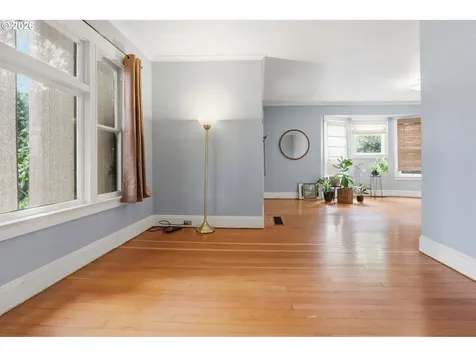 334 SE 78th Avenue Portland OR 97215