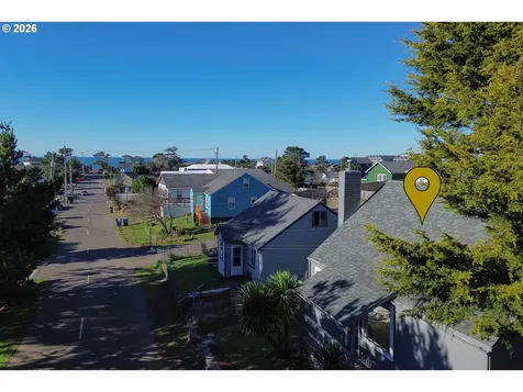 1523 NE 12th Street Lincoln City OR 97367