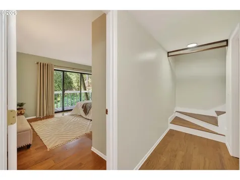 4131 SW Chesapeak Avenue Portland OR 97239