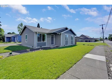 1042 18th Avenue SE Albany OR 97322