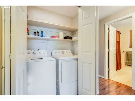 1042 18th Avenue SE Albany OR 97322