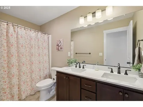 3520 N 6th Circle Ridgefield WA 98642