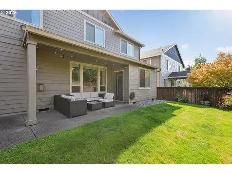3520 N 6th Circle Ridgefield WA 98642