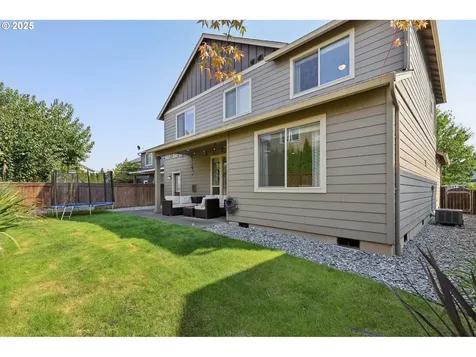 3520 N 6th Circle Ridgefield WA 98642