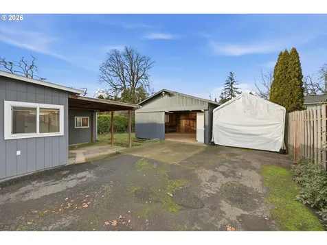 650 E Fairfield Street Gladstone OR 97027