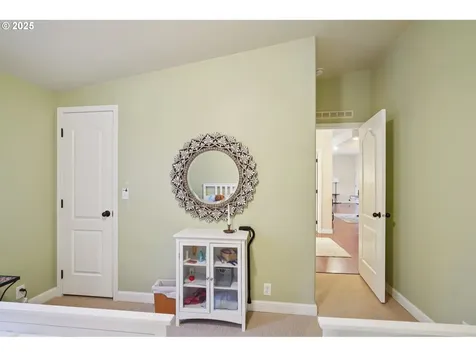 5101 NE 121st Avenue Vancouver WA 98682