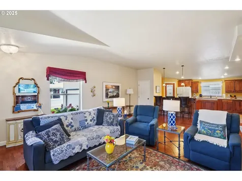 5101 NE 121st Avenue Vancouver WA 98682