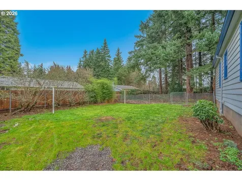 19237 NE Glisan Street Portland OR 97230