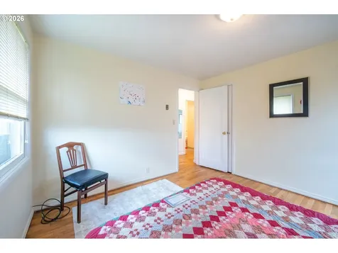 2495 G Street Springfield OR 97477