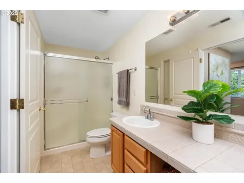 1060 W Lookout Ridge Drive Washougal WA 98671