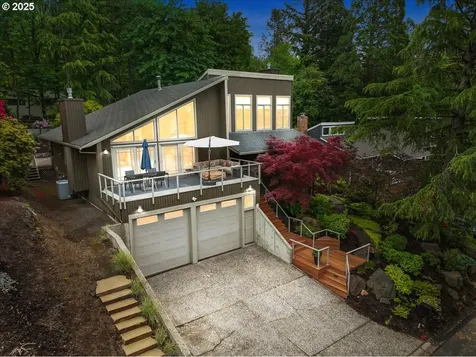 11 Da Vinci Street Lake Oswego OR 97035