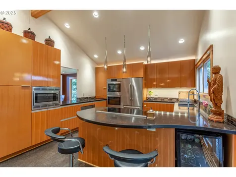 11 Da Vinci Street Lake Oswego OR 97035