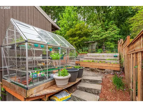 11 Da Vinci Street Lake Oswego OR 97035