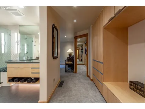 11 Da Vinci Street Lake Oswego OR 97035