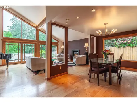 11 Da Vinci Street Lake Oswego OR 97035