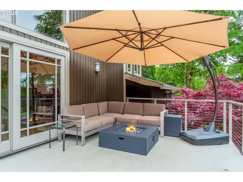 11 Da Vinci Street Lake Oswego OR 97035